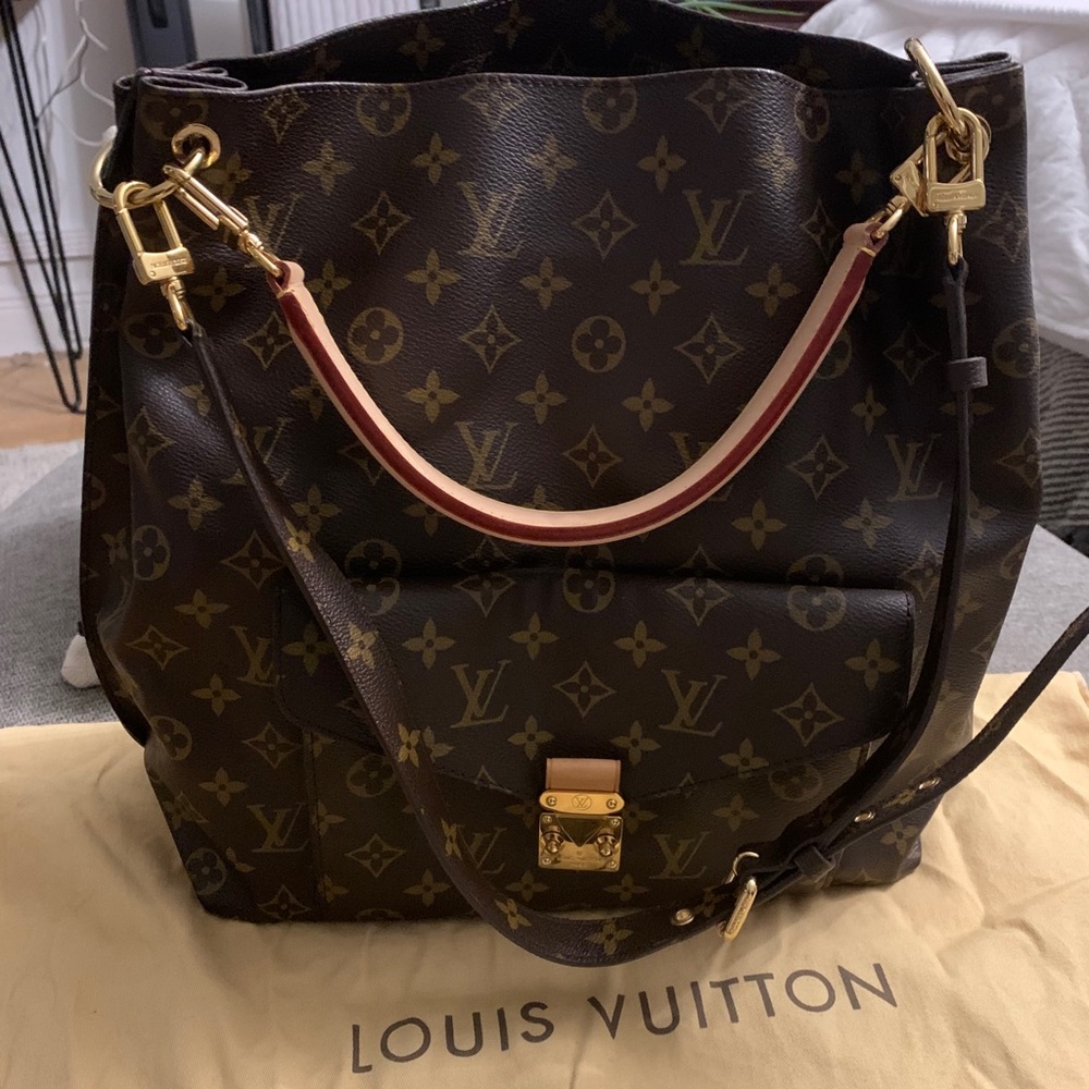 💥🔥😍 AUTHENTIC MONOGRAM LOUIS VUITTON MÉTIS HOBO
